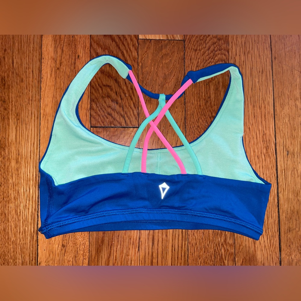 2/$15 Ivivvia sports bra girls